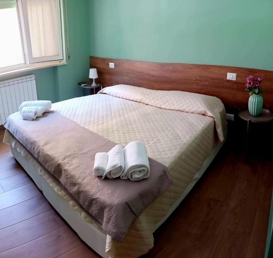 Incastro B&B In Κρότωνας Εξωτερικό φωτογραφία